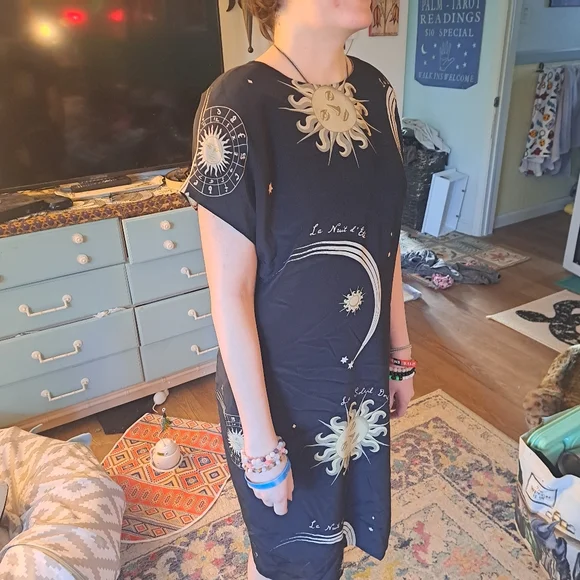 Vintage celestial/astrological silk dress, sz 12 - Picture 3 of 5